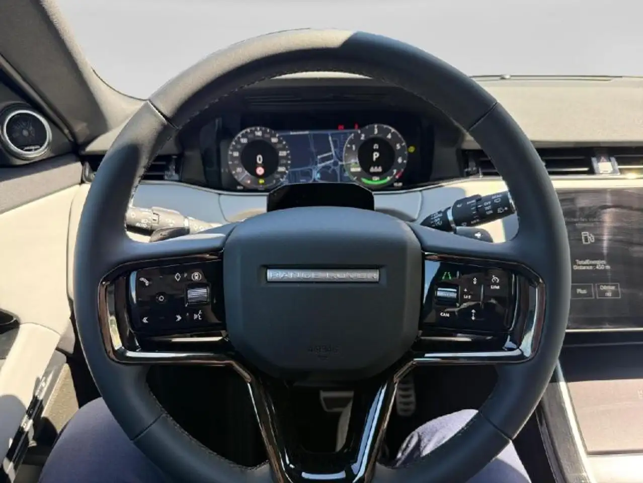 Land Rover Range Rover Evoque 2026 — фото 12