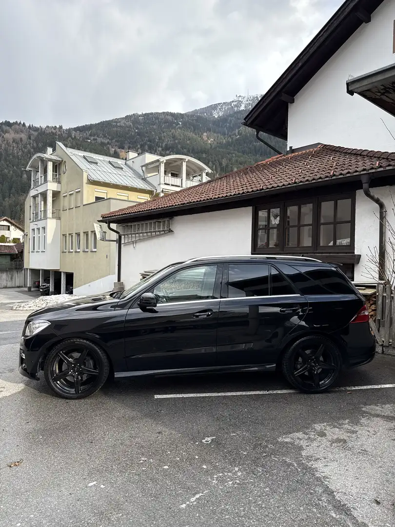 Mercedes-Benz ML 350 ML 350 BlueTEC 4MATIC A-Edition Aut. A-Edition Schwarz - 2