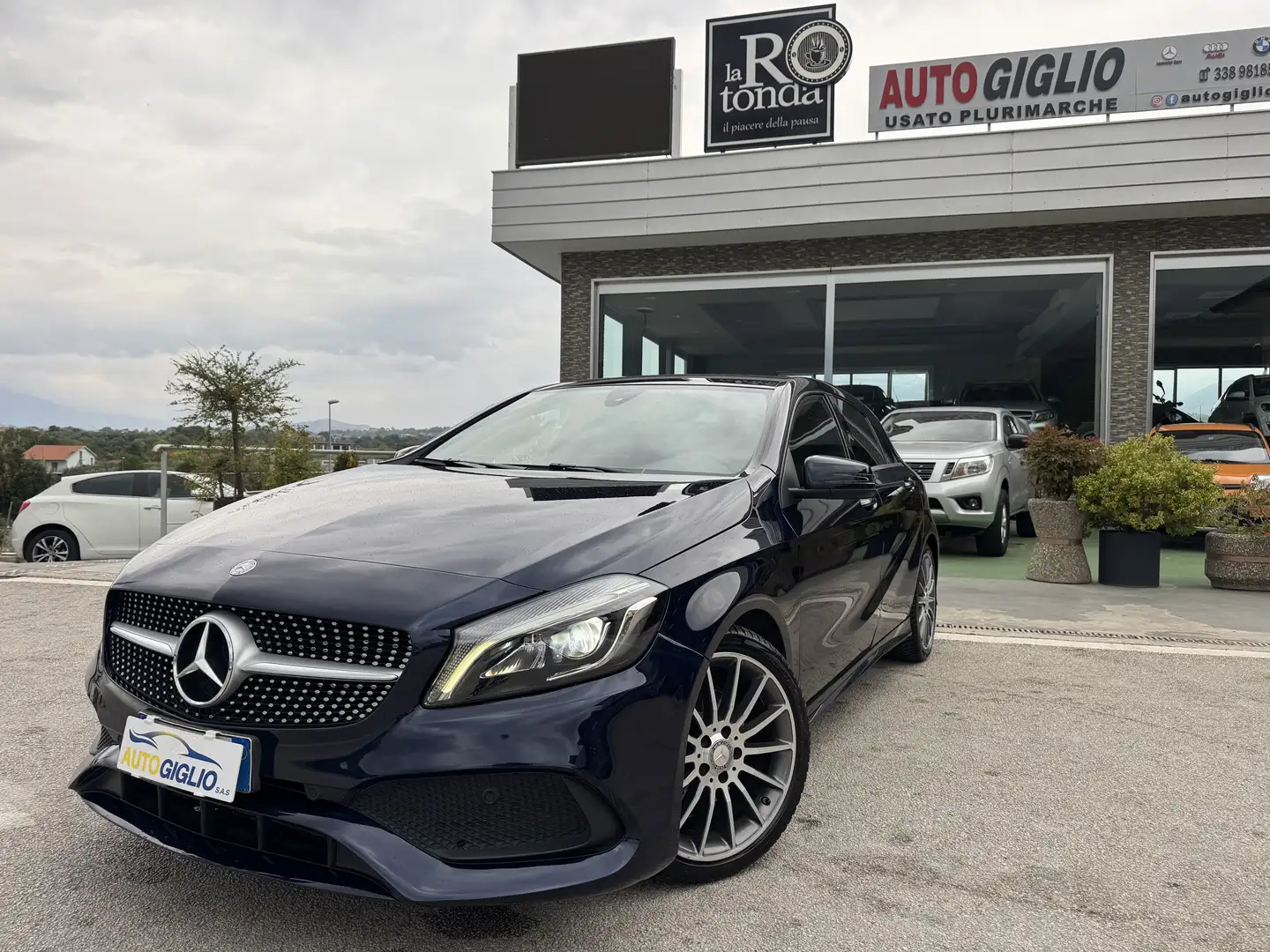 Mercedes-Benz A 200 Classe A - W176 d Premium auto my16 Blauw - 1