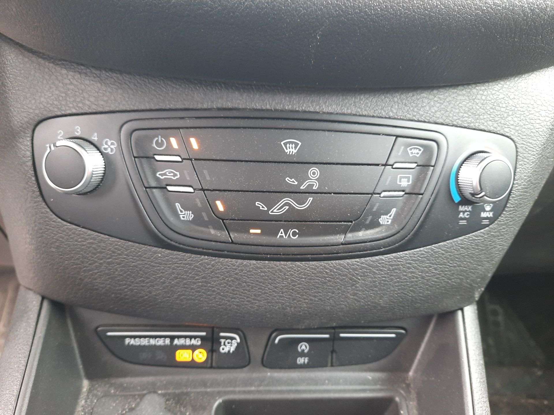 Ford Transit Courier
