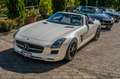 Mercedes-Benz SLS Roadster/B&O/Carbon/Designo Weiß - thumbnail 2