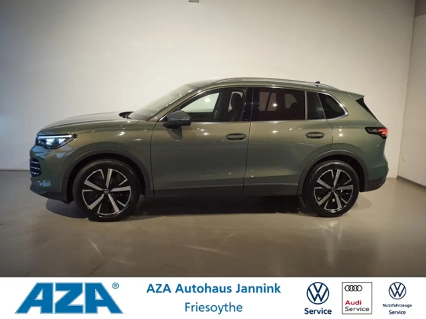 Volkswagen Tiguan 1.5 eTSI DSG Elegance *AHK*Navi*HUD*SIH*EPH*AppCo Зелений - 1