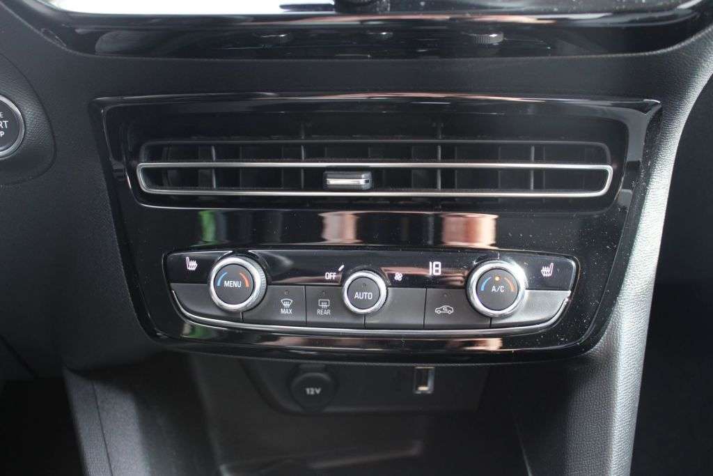 Opel Mokka E