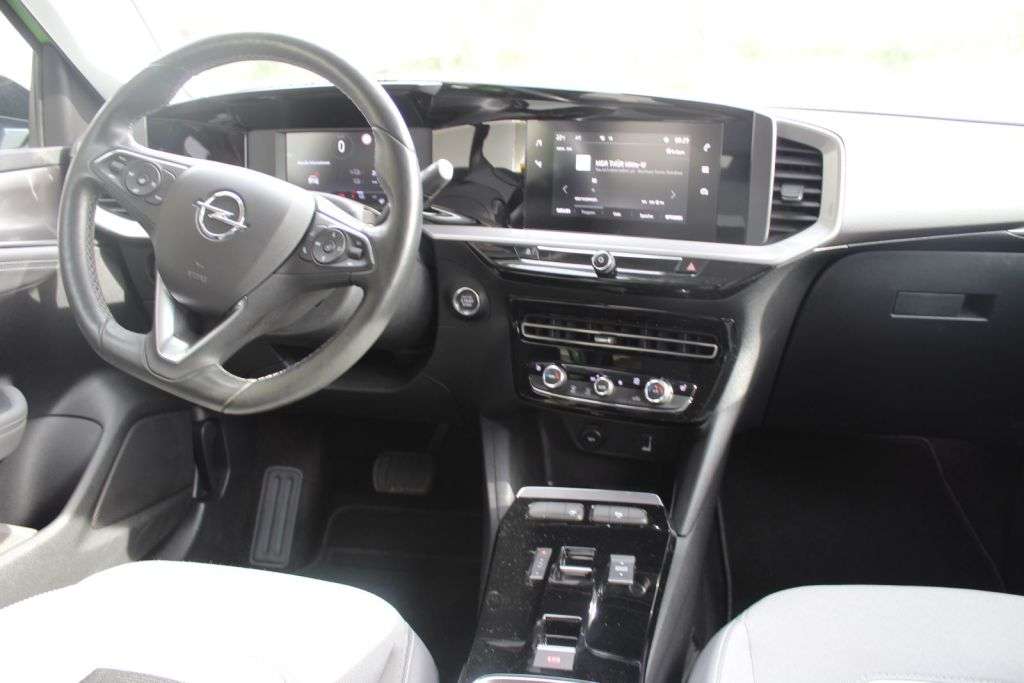 Opel Mokka E