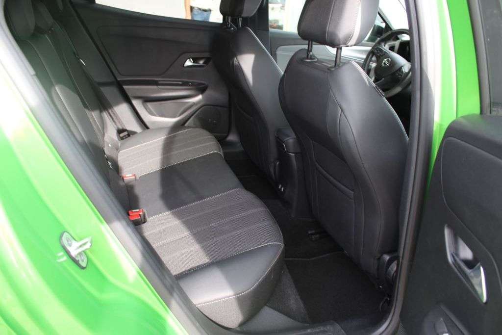Opel Mokka E