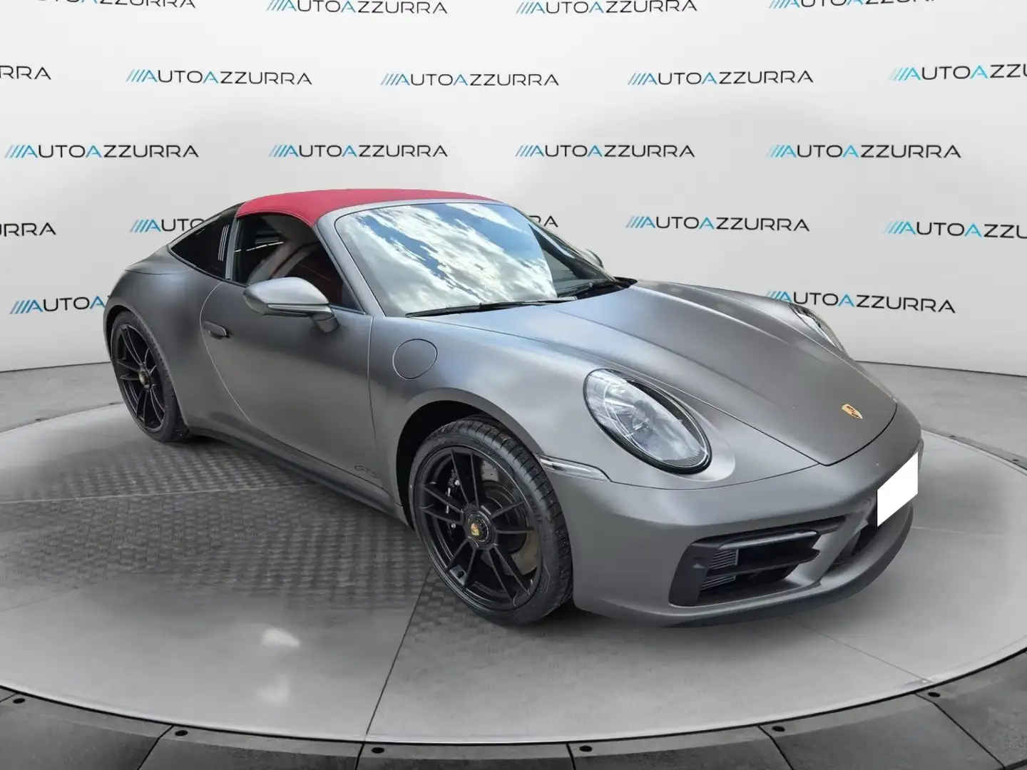 Porsche 992 911 Targa 4 GTS Grigio - 2