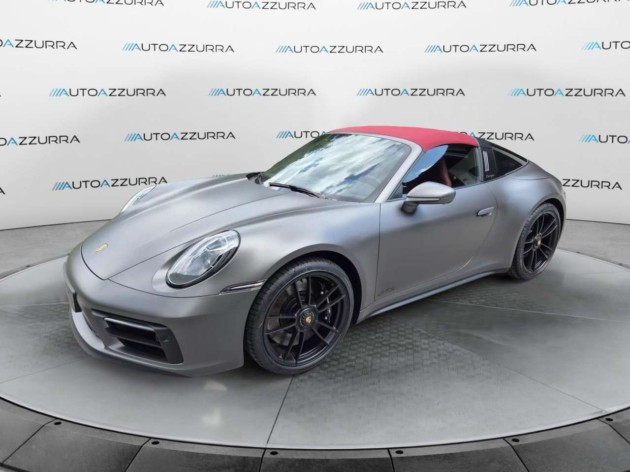 Porsche 992 911 Targa 4 GTS