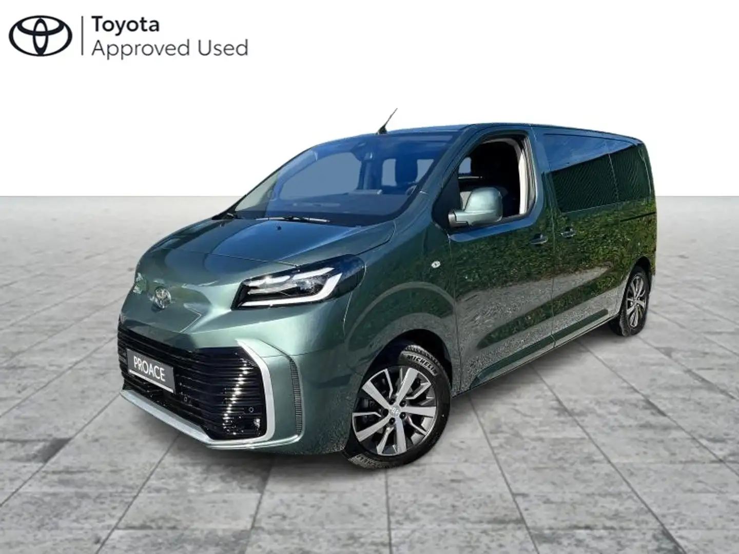 Toyota Proace 2.0 Diesel Family 8 places Verde - 1