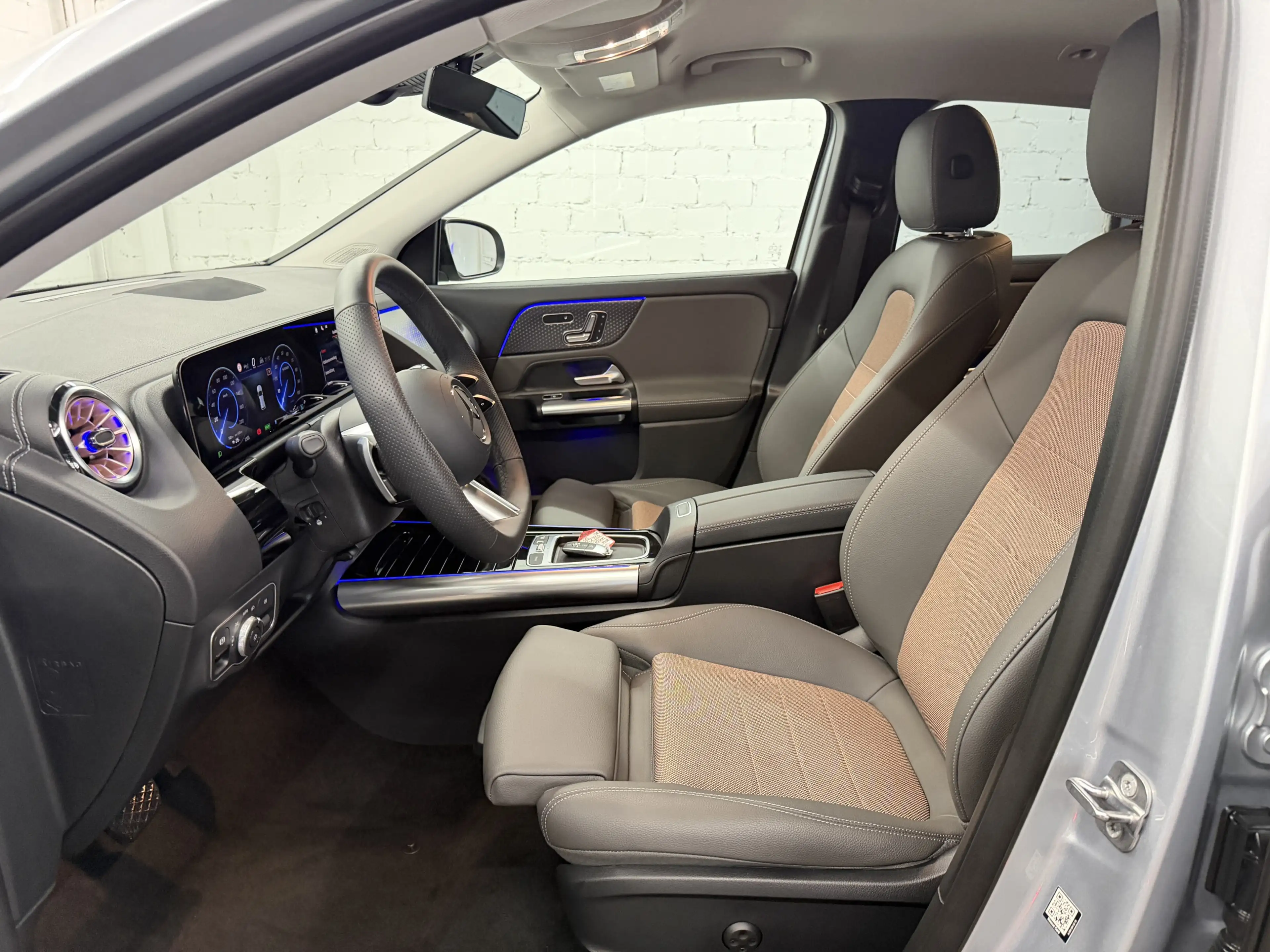 Mercedes-Benz EQA 350 4Matic Distr+ 360°KAM NP: 69.115,20€ — photo 8