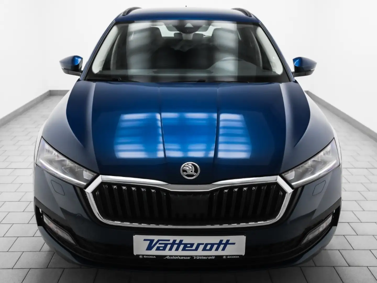 Skoda Octavia Combi 1.5 TSI ACT Clever Navi Keyless Blau - 2
