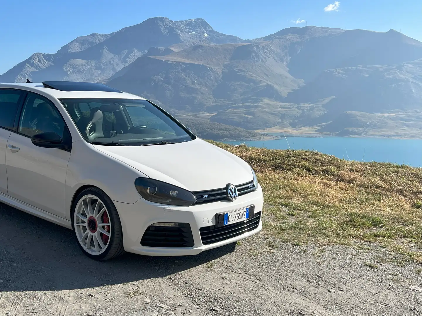 Volkswagen Golf R Bianco - 2