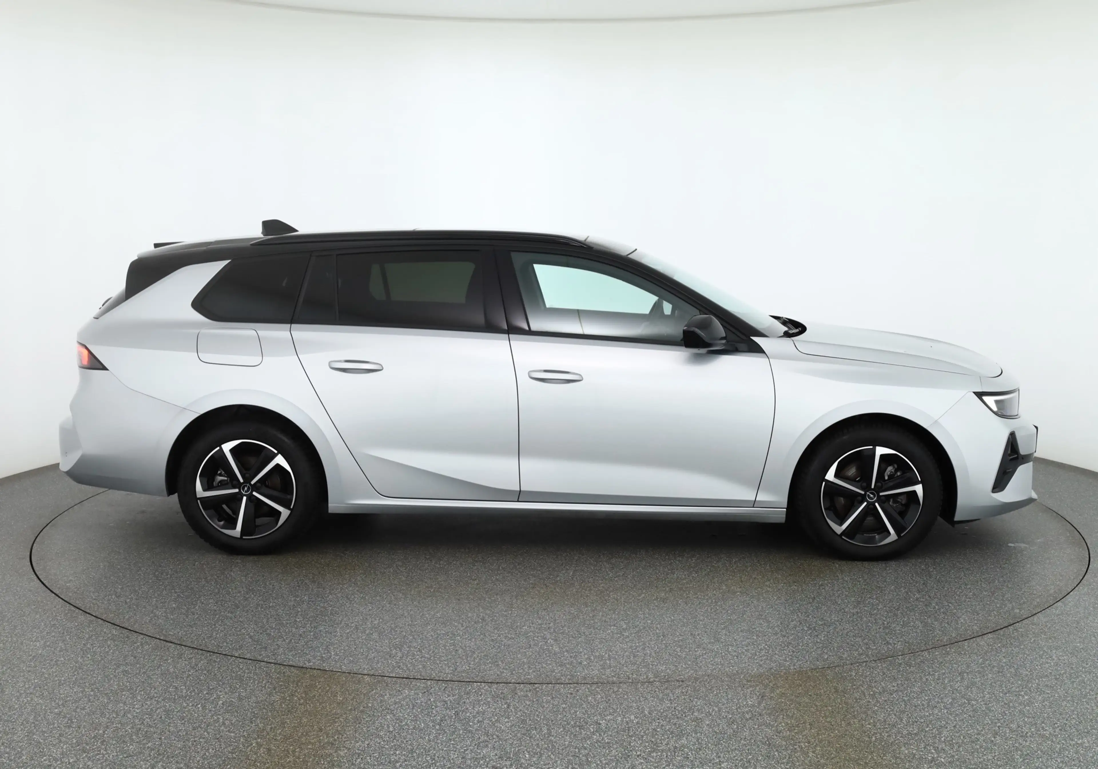 Opel Astra ST GS 1.2 Turbo Aut. LED ACC Pano — photo 6