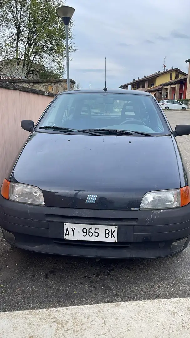 Fiat Punto Punto I 1998 3p. 1108 sole 40kw Černá - 2