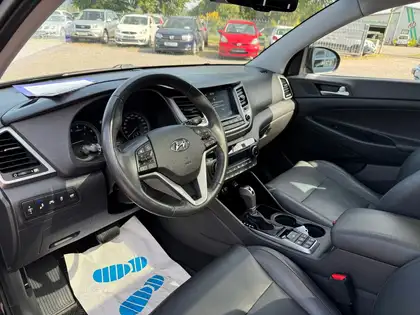 Annonce voiture d'occasion Hyundai TUCSON - CARADIZE