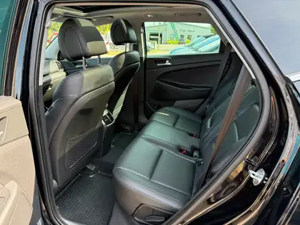 Annonce voiture d'occasion Hyundai TUCSON - CARADIZE