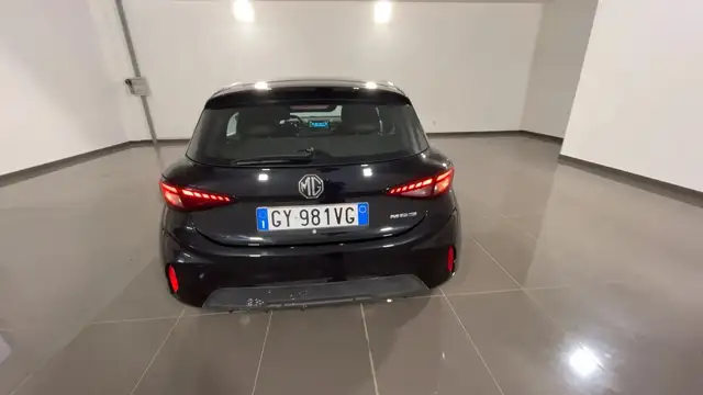 MG MG3 view 5