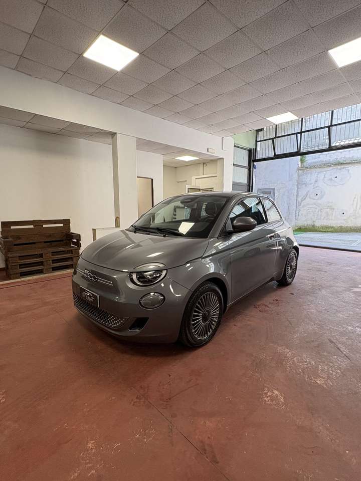 Fiat 500e 42 kWh Icon 118 cv PREZZO REALE