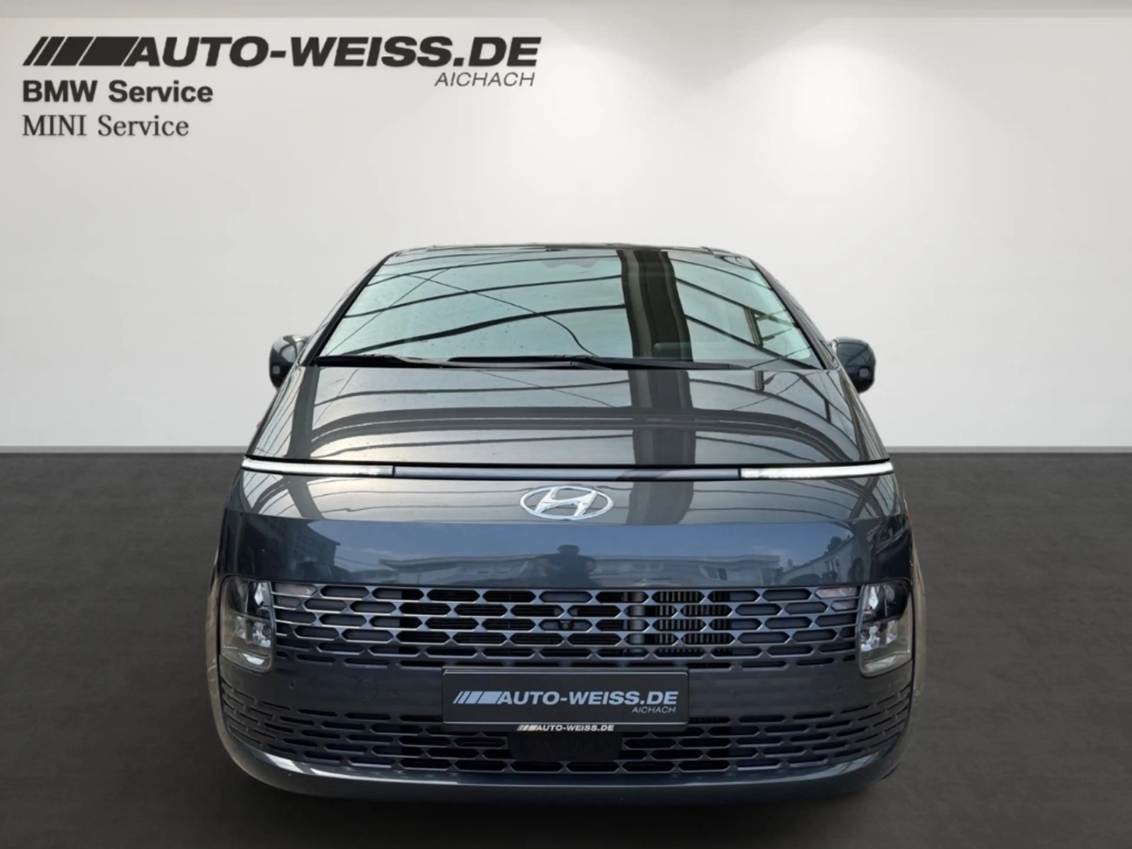 Hyundai STARIA Prime 4WD 9-SITZE+LEDER+NAVI+PANO+BT+BOSE+ — photo 2