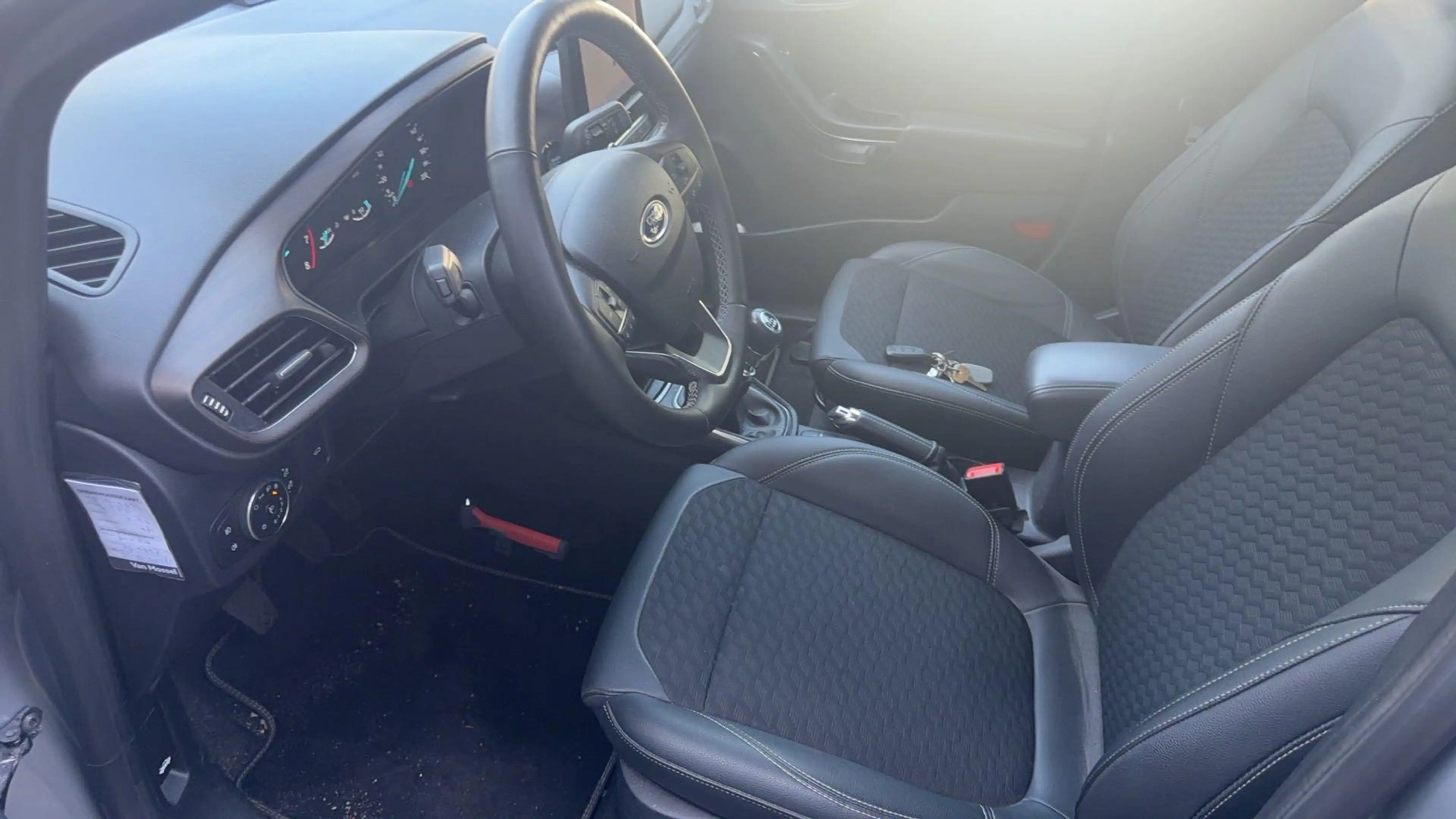 Ford Puma 1.0 EcoBoost Hybrid Titanium X | Winter Pakket | A — photo 2