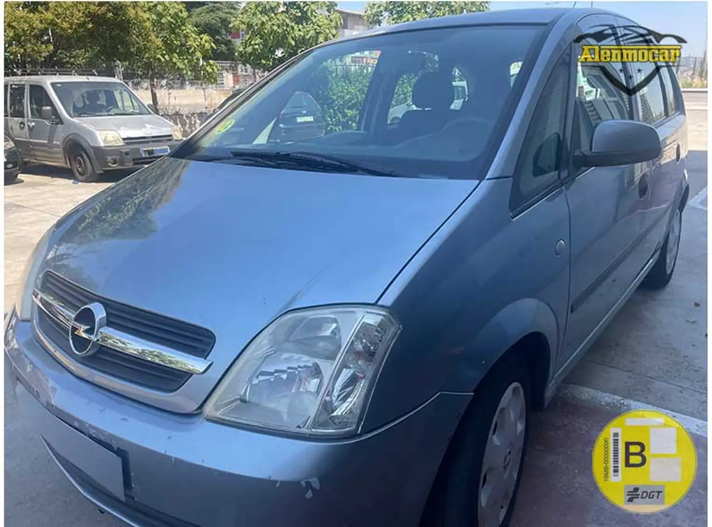 Opel Meriva 1.6 XE Essentia Gris - 2