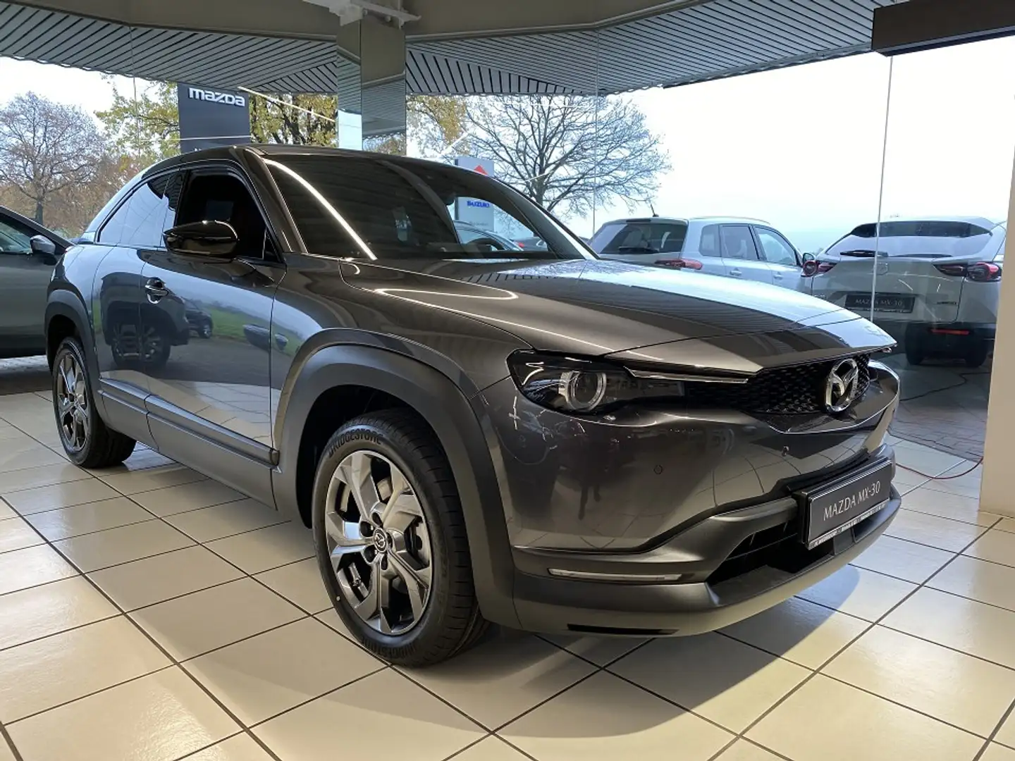 Mazda MX-30 35,5 kWh Matrix NAVI KAM LEDER 18" ALLWETTER Grigio - 1