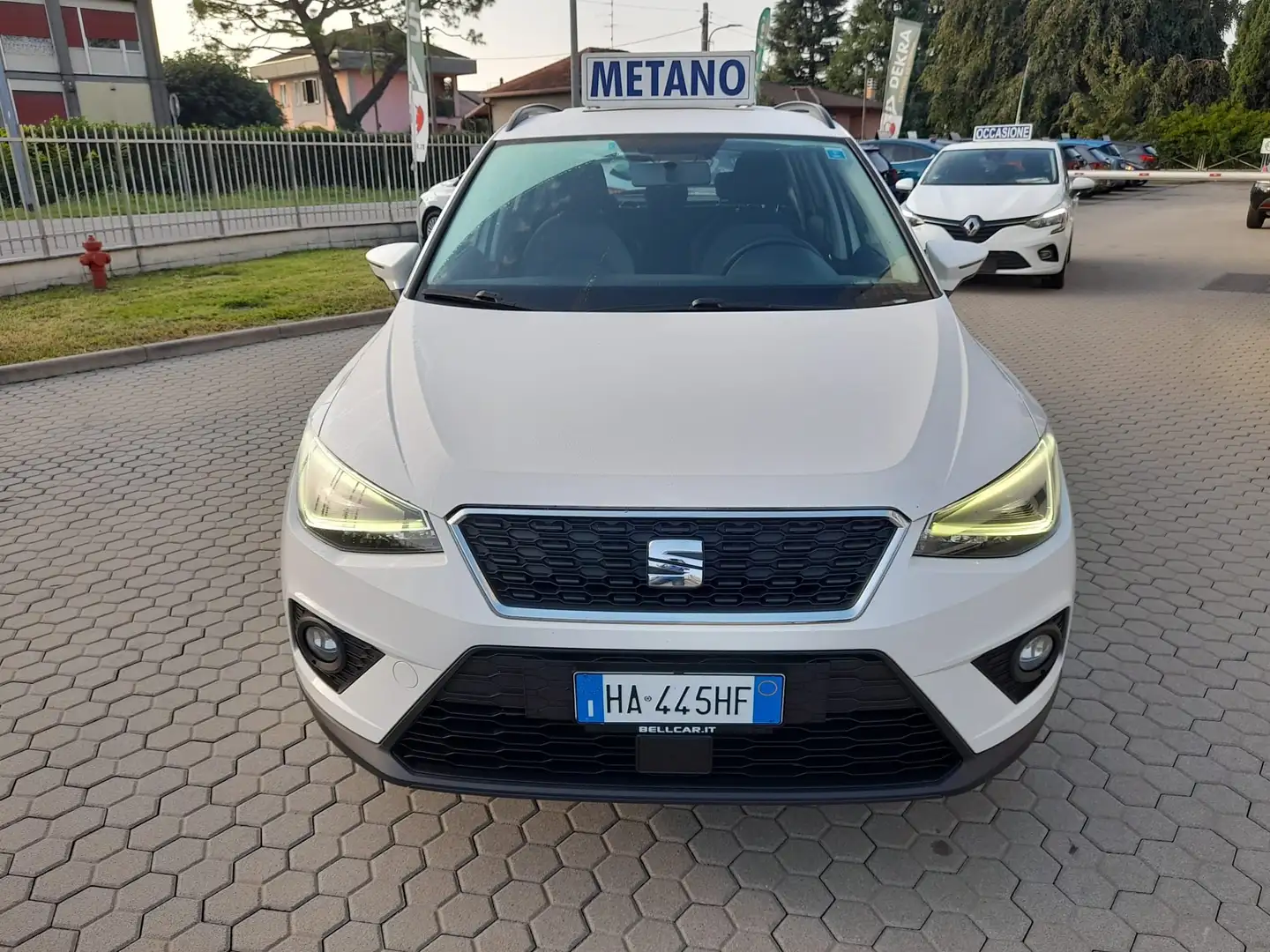 SEAT Arona Arona 1.0 tgi Xcellence 90cv Blanc - 2