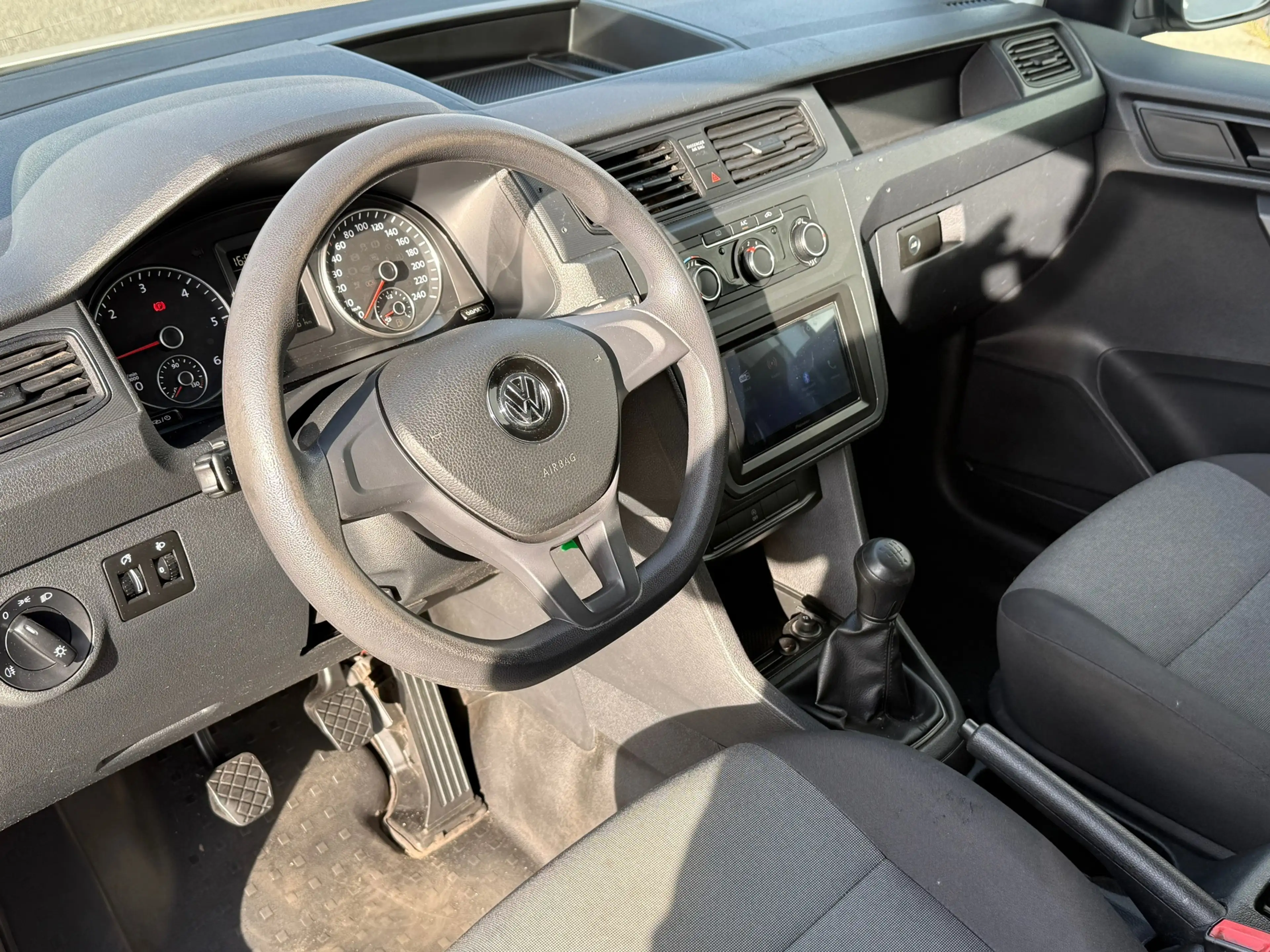 Volkswagen Caddy 2.0 TDI L1H1 BMT Economy Bluetooth | Zijschuifdeur — photo 2