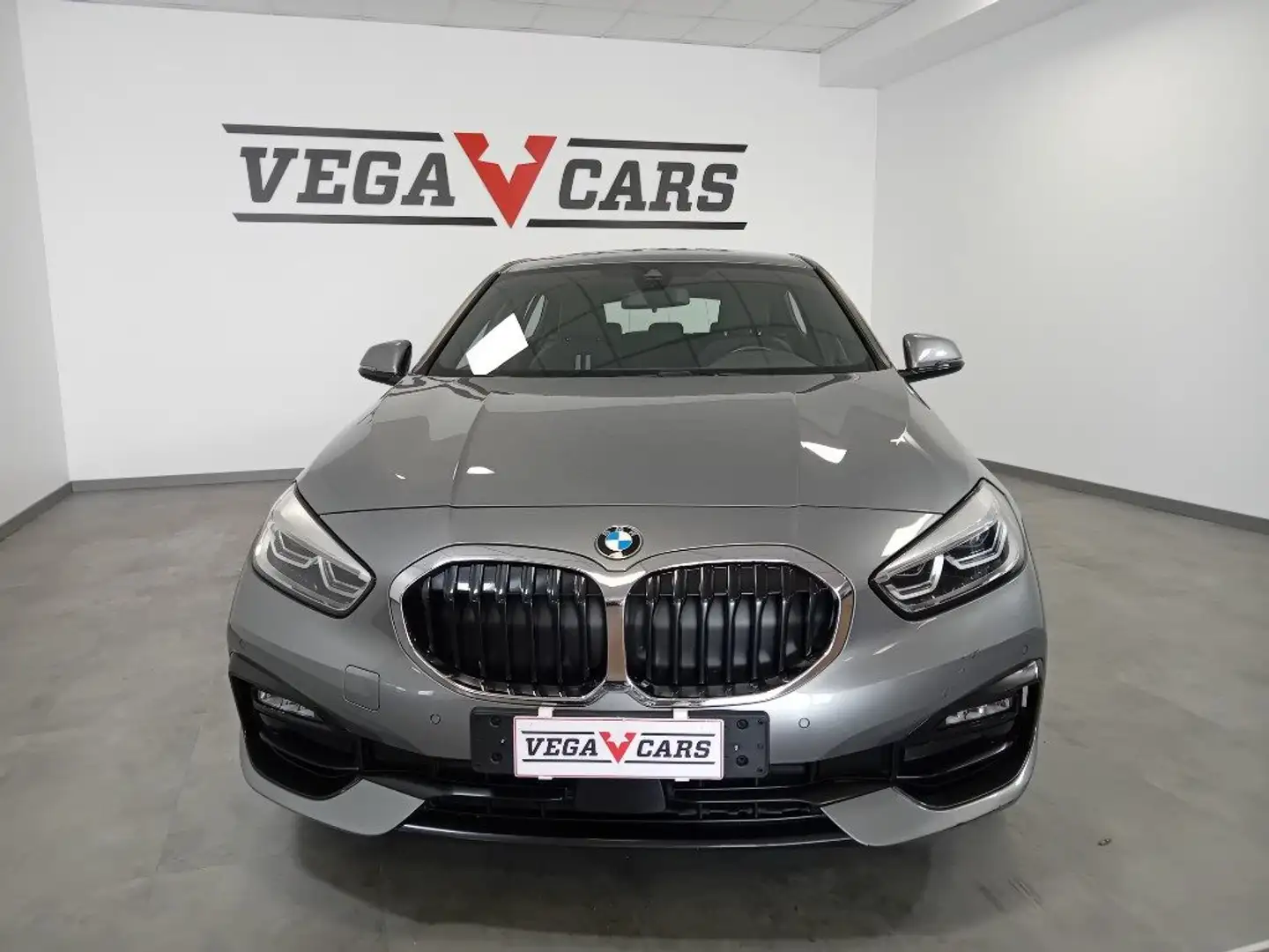 BMW 118 i 5p. SPORT EDITION Grigio - 2