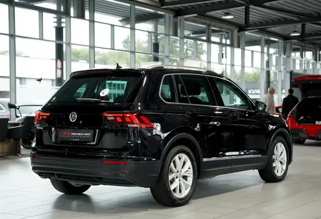 Volkswagen Tiguan view 7