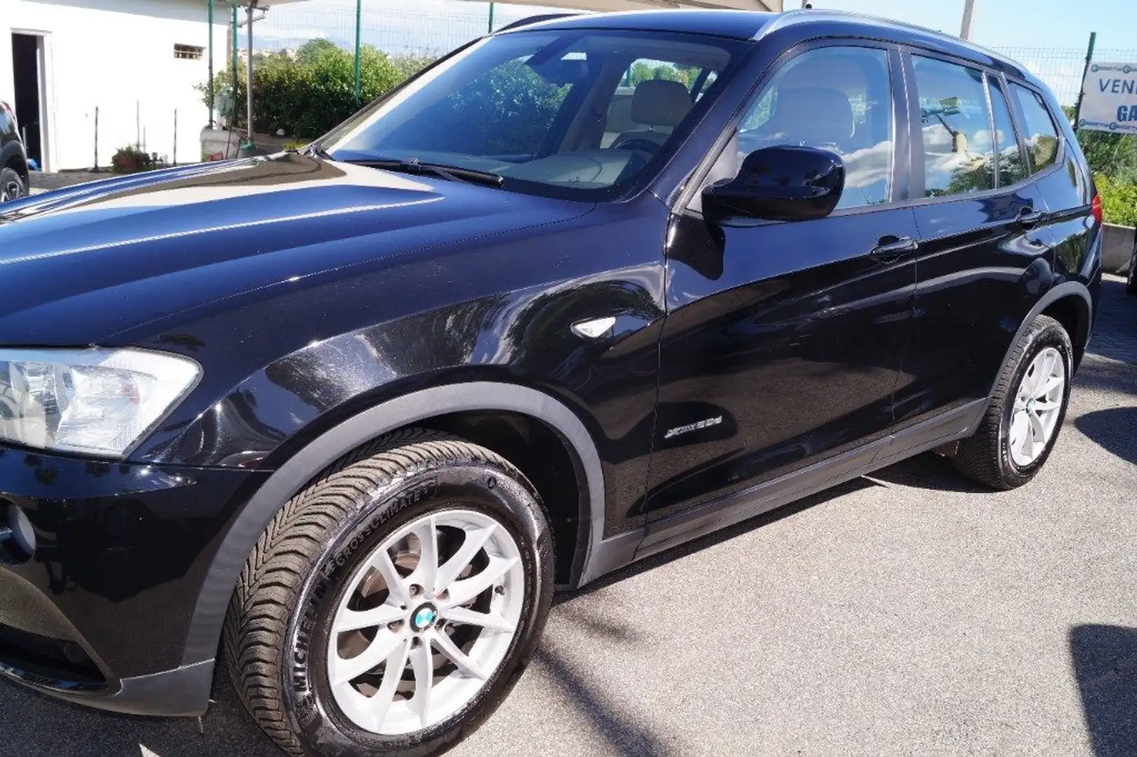BMW X3 xDrive20d Futura Negro - 2