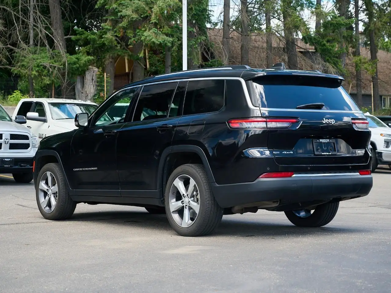 Jeep Grand Cherokee снимка Jeep Grand Cherokee