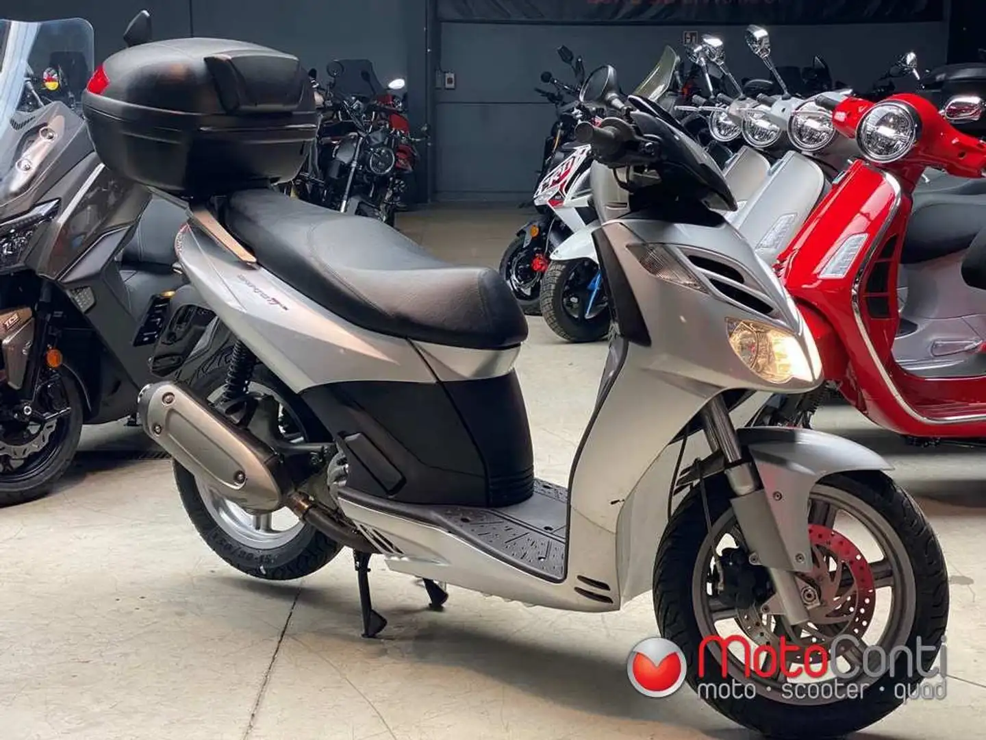 Aprilia Sportcity 300 Gris - 2