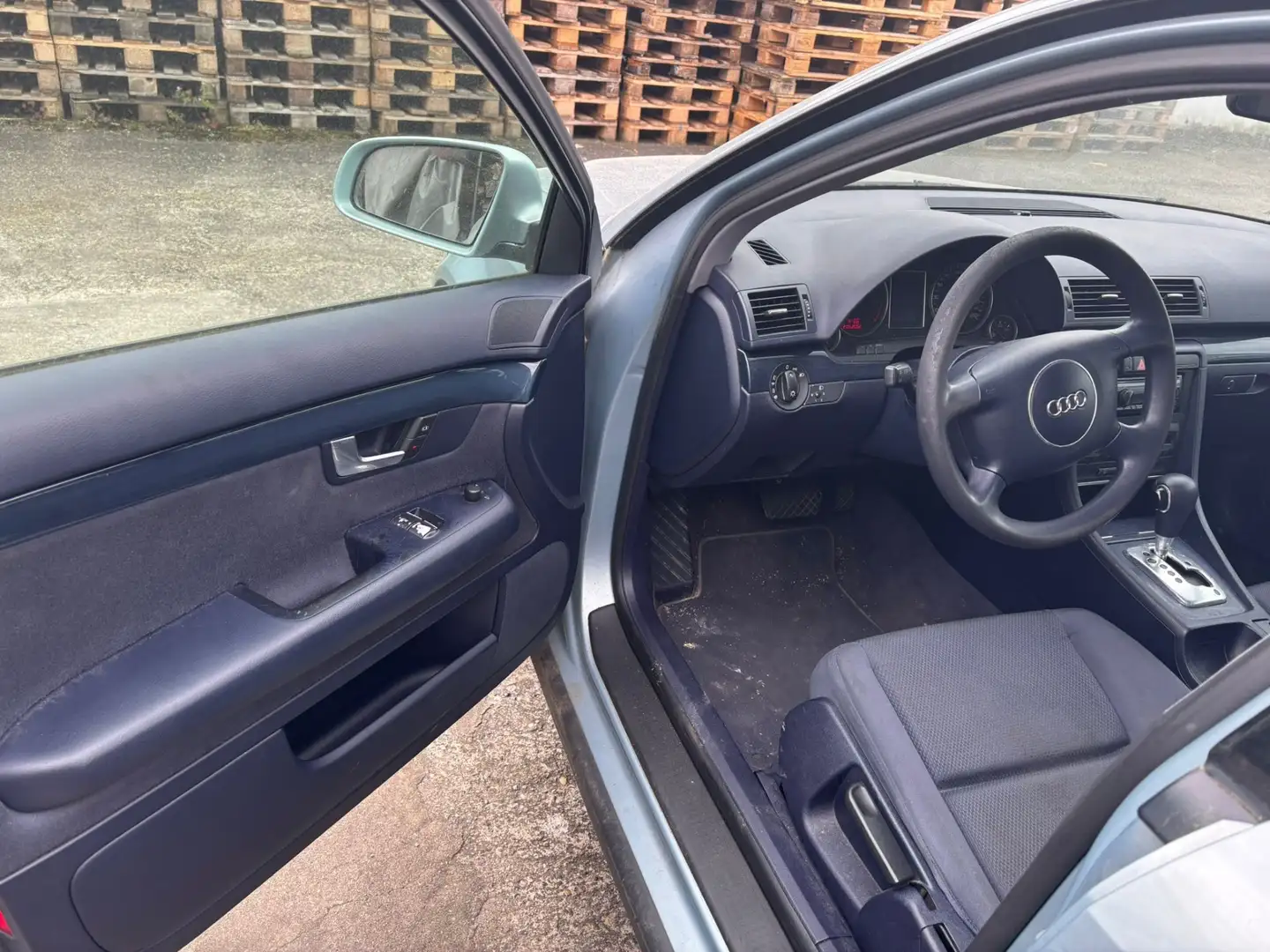 Audi A4 2.0 - 2
