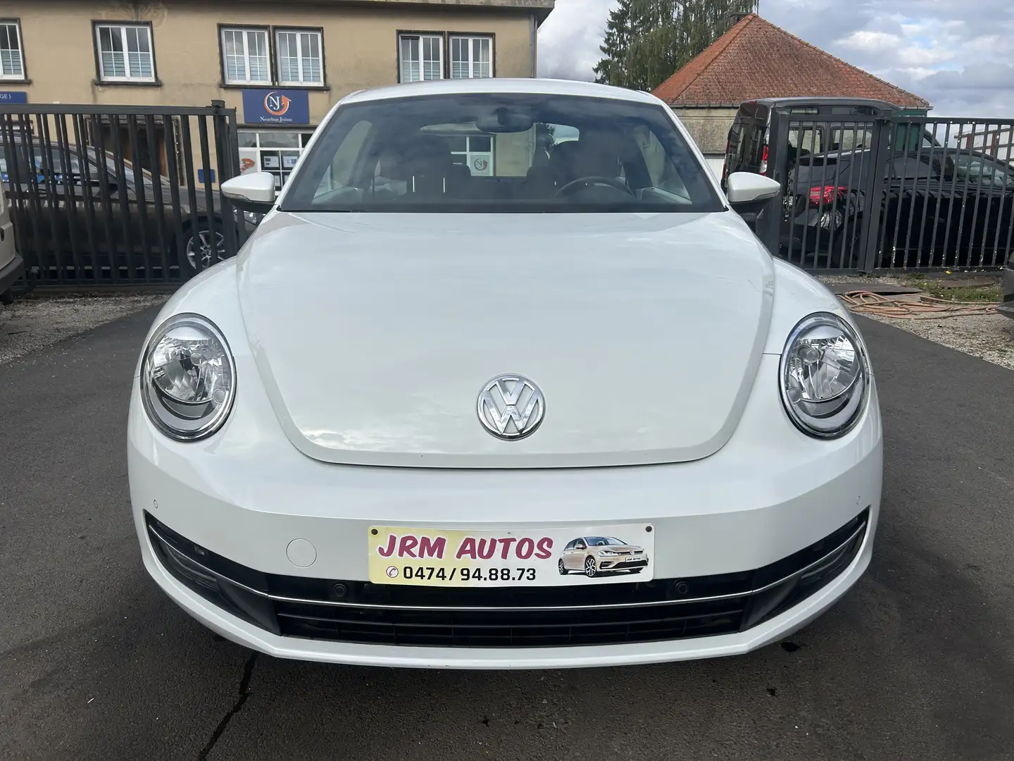 Volkswagen Beetle 1.6 CR TDi  ** CLIM/CAPTEURS/GPS ** Blanc - 2