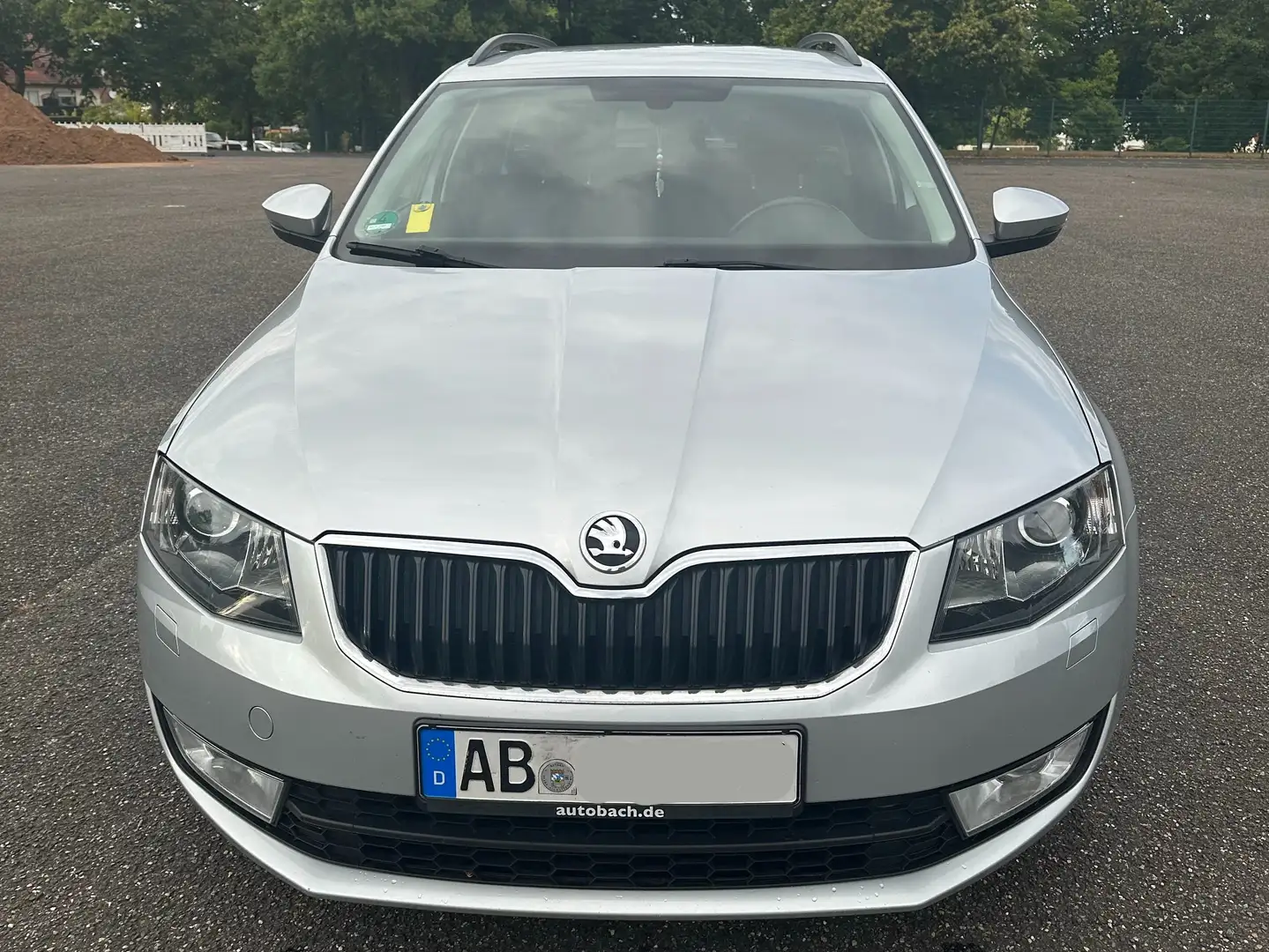 Skoda Octavia Octavia III Combi Diesel Combi 1.6 TDI Green tec E Srebrny - 2