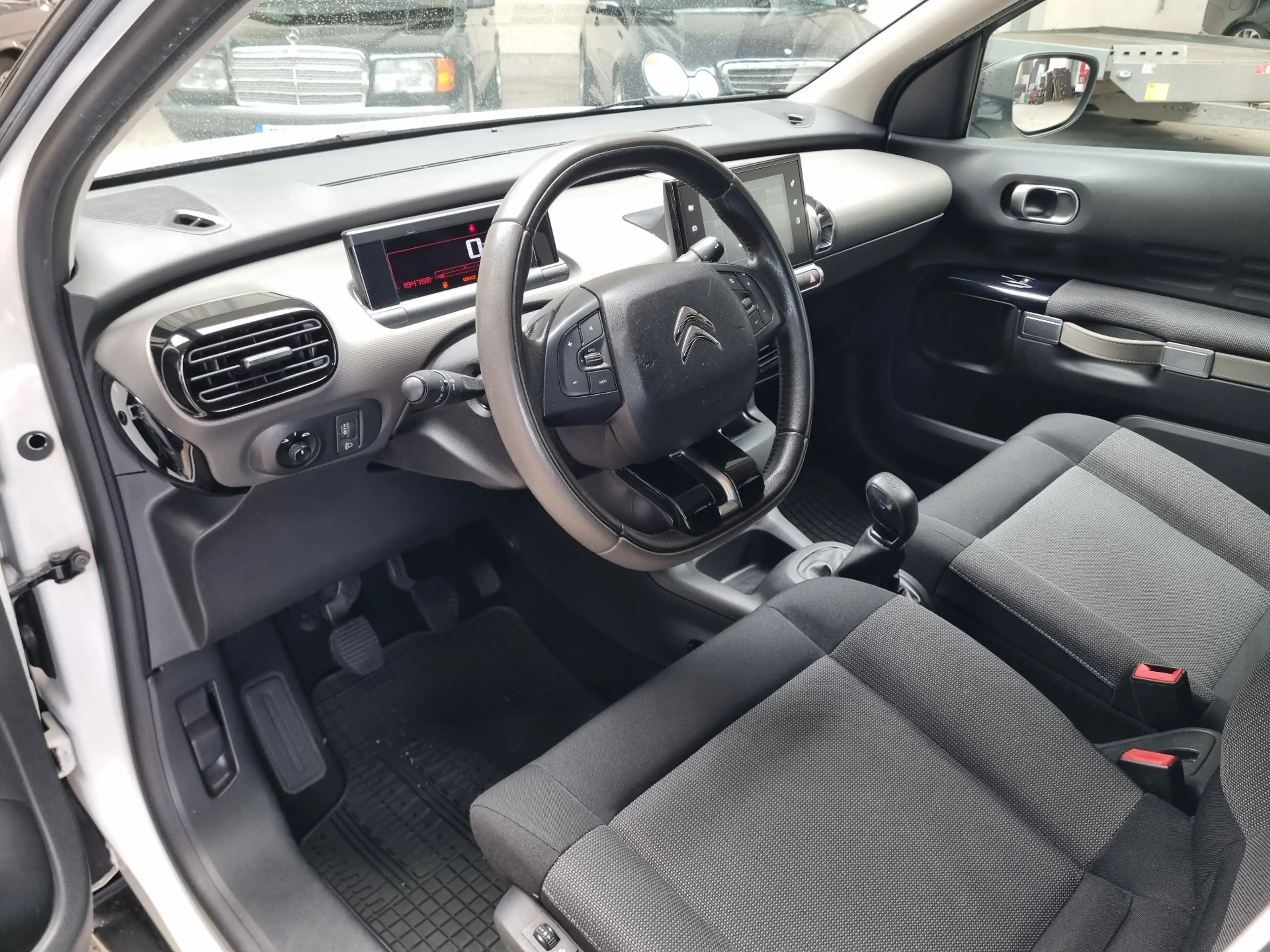 Citroen C4 Cactus BlueHDi Feel Edition"1.Hand"Lückenl.Citroen S-Heft — photo 9