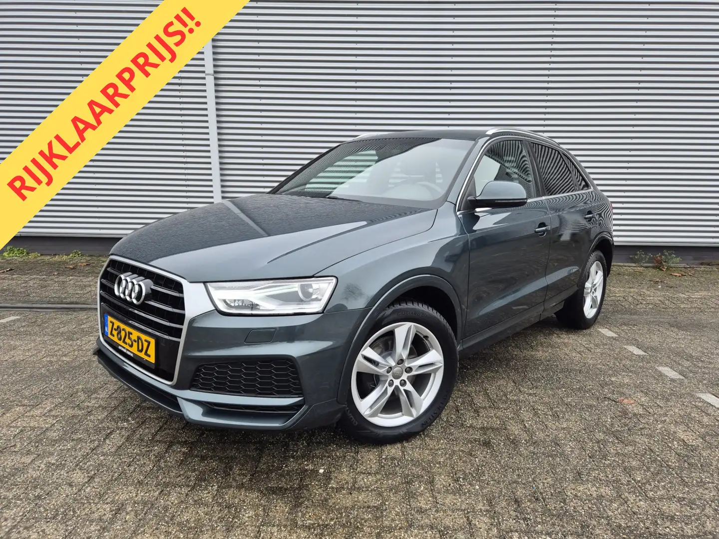 Audi Q3 1.4 TFSI CoD Sport S Line Edition Automaat,Leder,N Grau - 1
