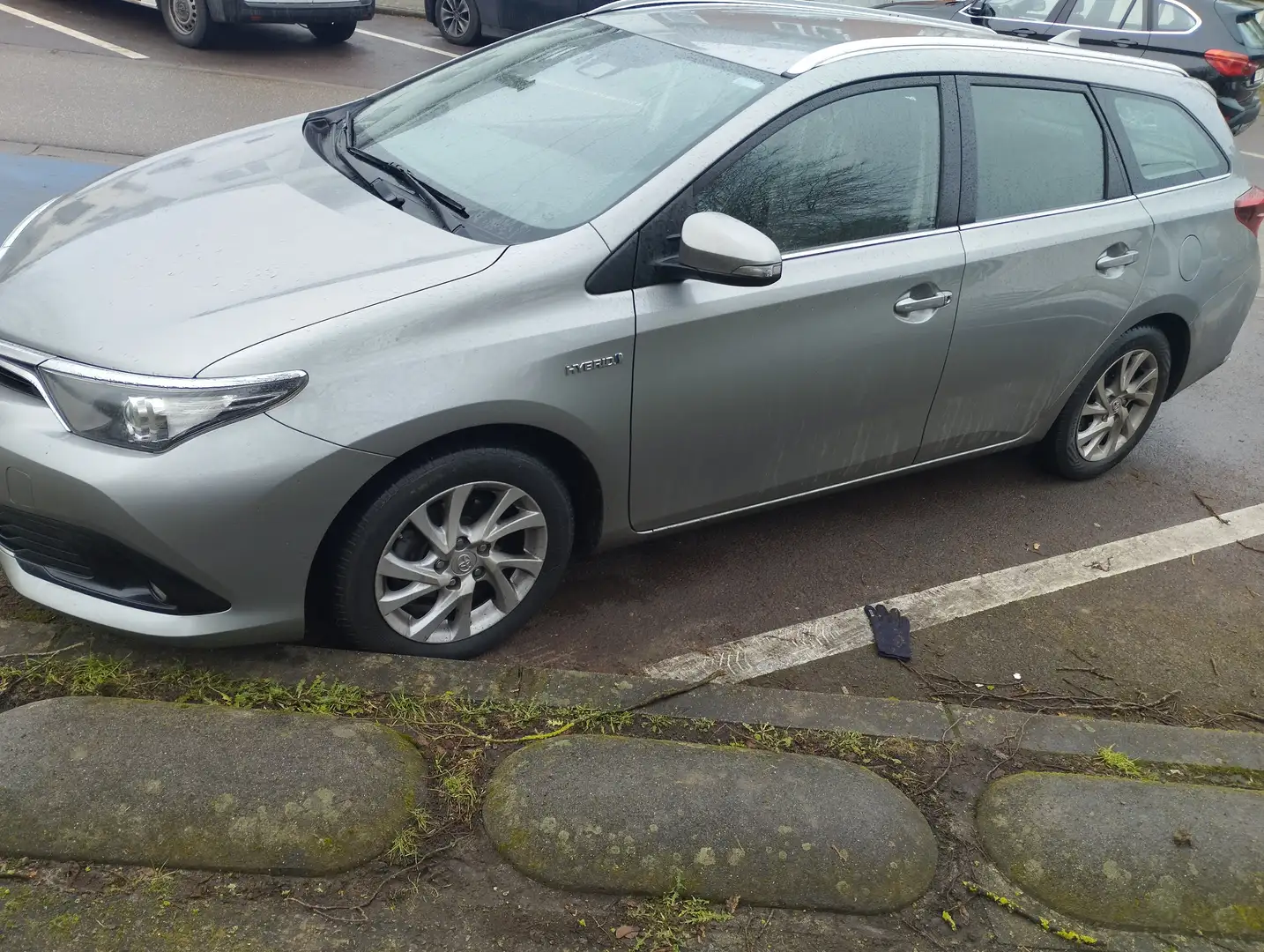 Toyota Auris Auris SW HEV 1.8i HSD Active E-CVT (EU6.2) Argent - 2