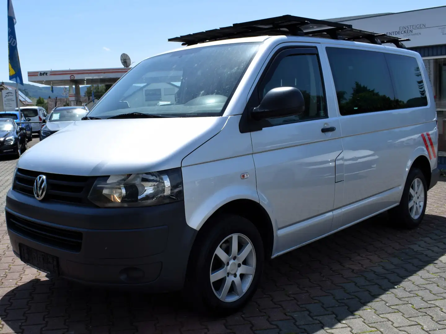 Volkswagen T5 Transporter 2.0 TDI DIY Camper AC Alu Solar Gris - 2