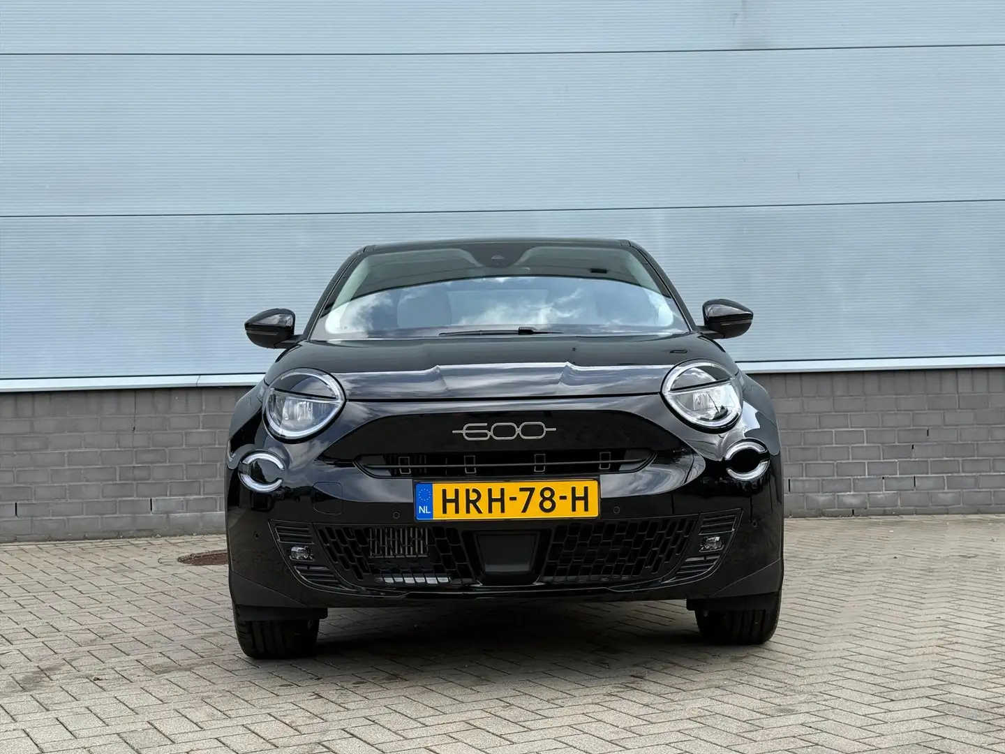 Fiat 600 1.2 Hybride Turbo 100pk Automaat La Prima | Apple Nero - 2