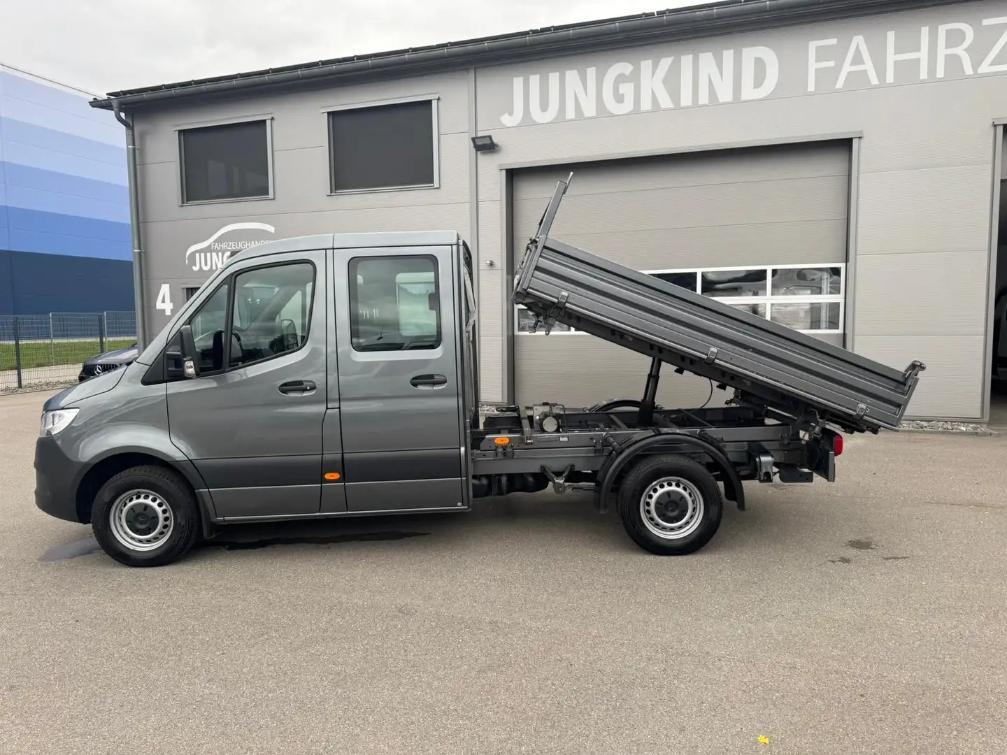 Mercedes-Benz Sprinter 316 CDI DoKa Kipper Lang Dreiseitenkipp Grau - 2