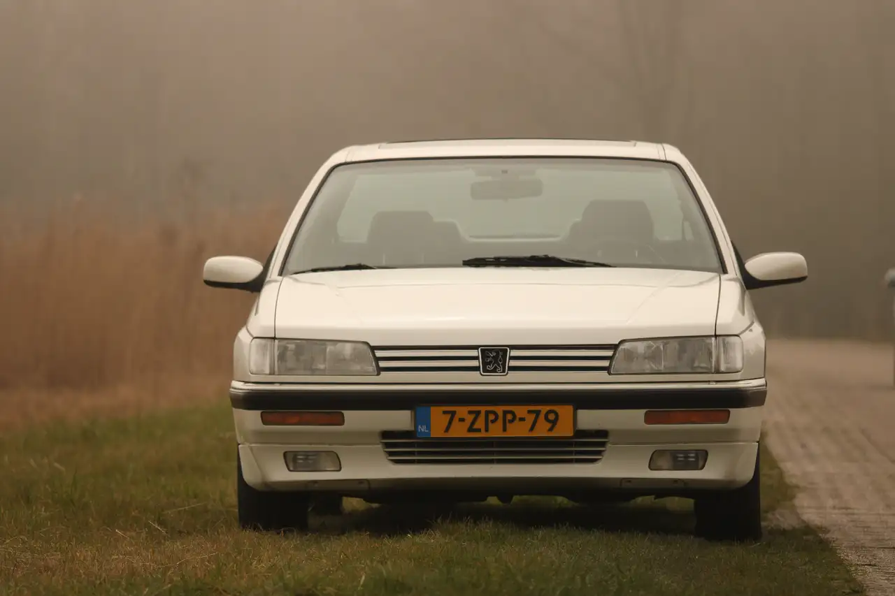 Peugeot 605 3.0 V6 SR, foto 2