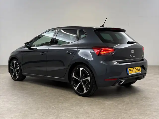 Seat Ibiza view 3
