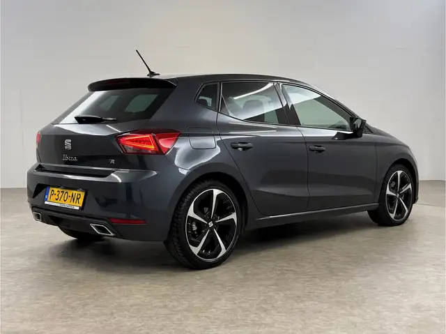 Seat Ibiza view 12