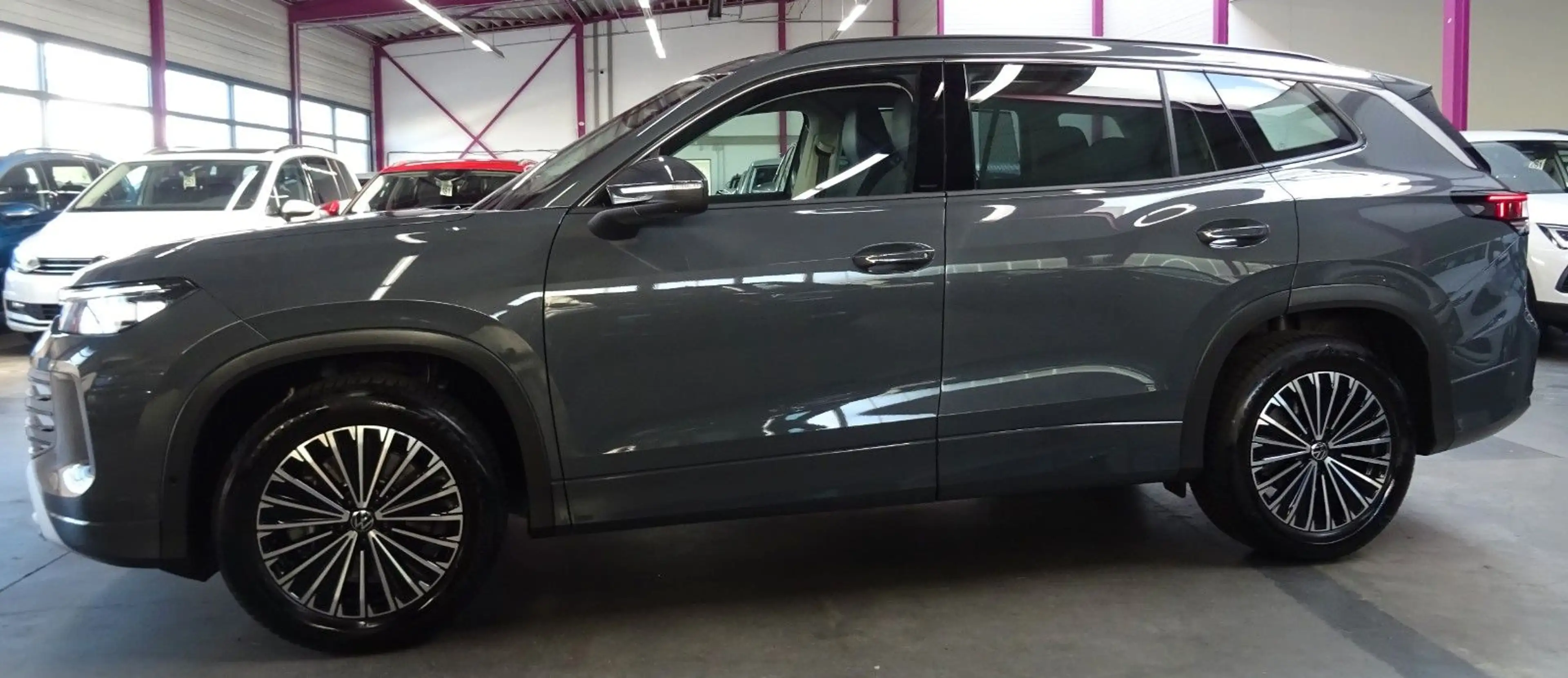 Volkswagen Tayron TAYRON 1.5 TSI LIFE*7 SITZER**WERKSGARANTIE** — photo 2