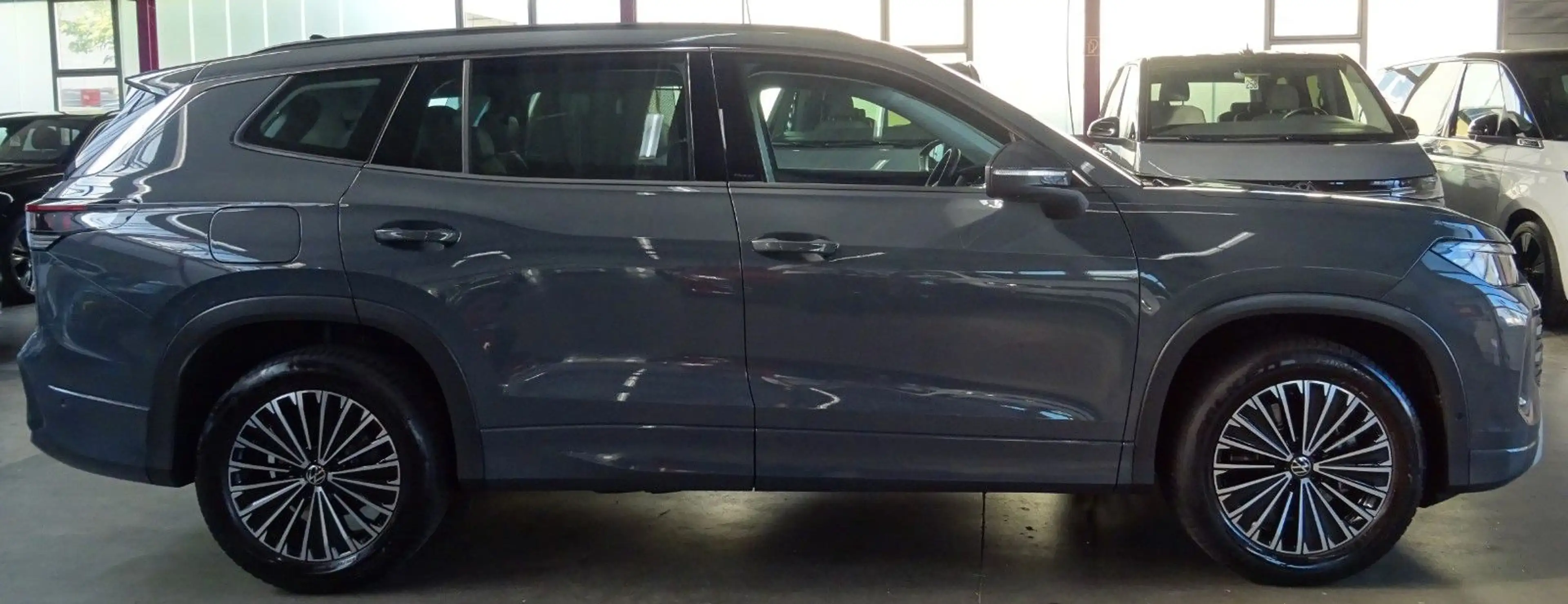 Volkswagen Tayron TAYRON 1.5 TSI LIFE*7 SITZER**WERKSGARANTIE** — photo 13