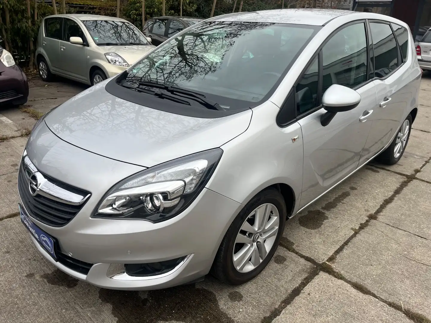 Opel Meriva Style ,AHK ,PDC, Navi, SHZ Plateado - 1