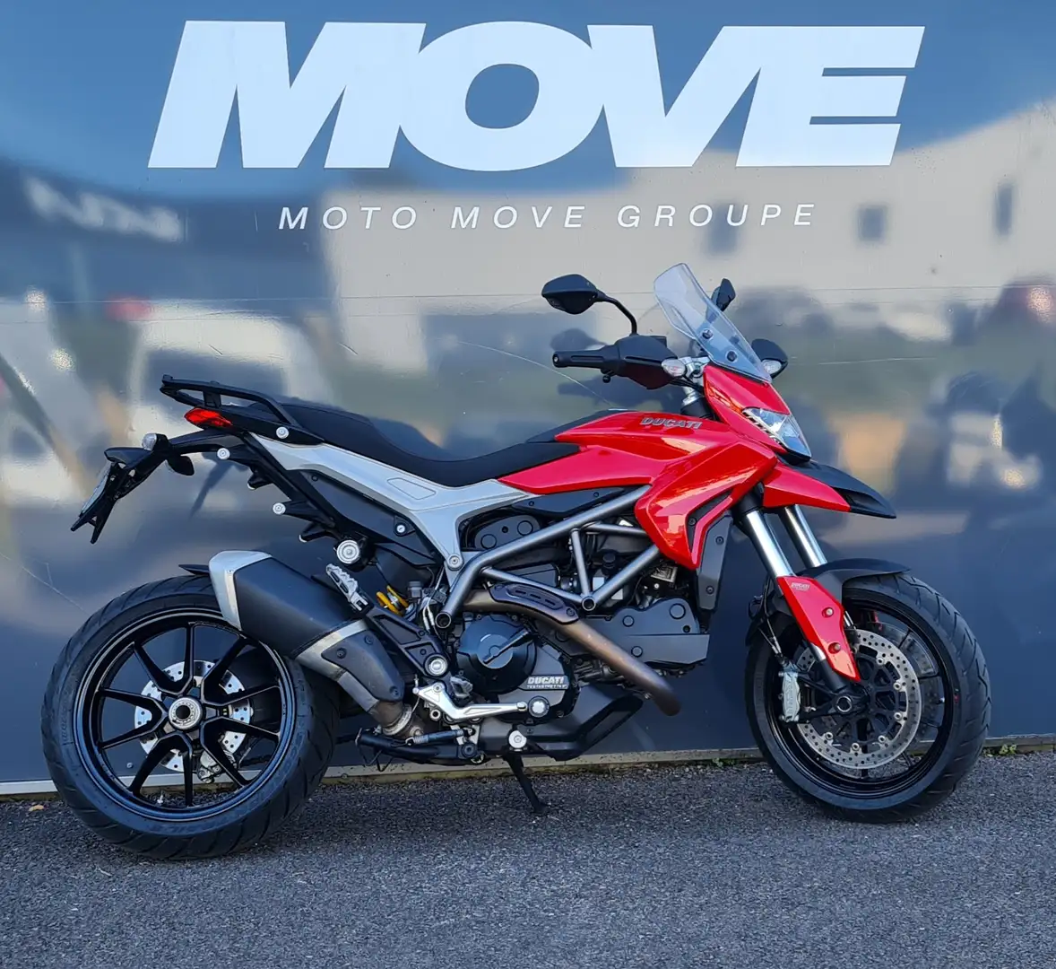 Ducati Hyperstrada Rouge - 1