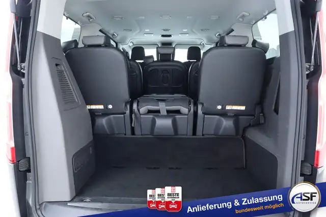 Ford Tourneo Custom view 11
