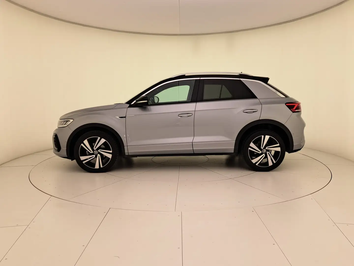 Volkswagen T-Roc 1.5 tsi r-line dsg Grigio - 2